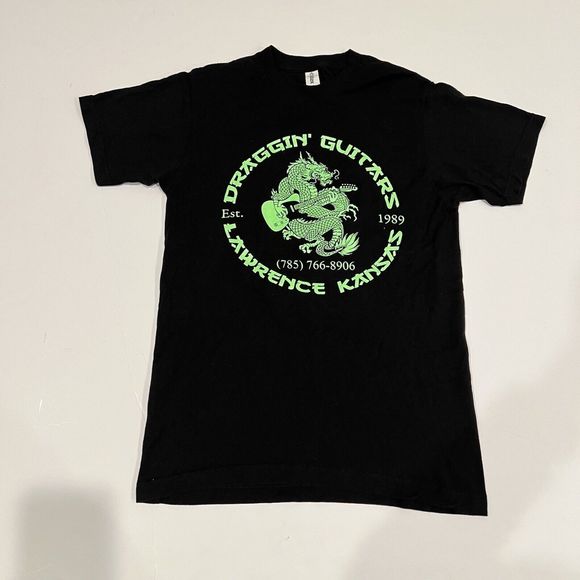 draggin guitars Lawrence Kansas 2022 Tour Shirt Dragon Anniversary Black Small - Picture 1 of 8